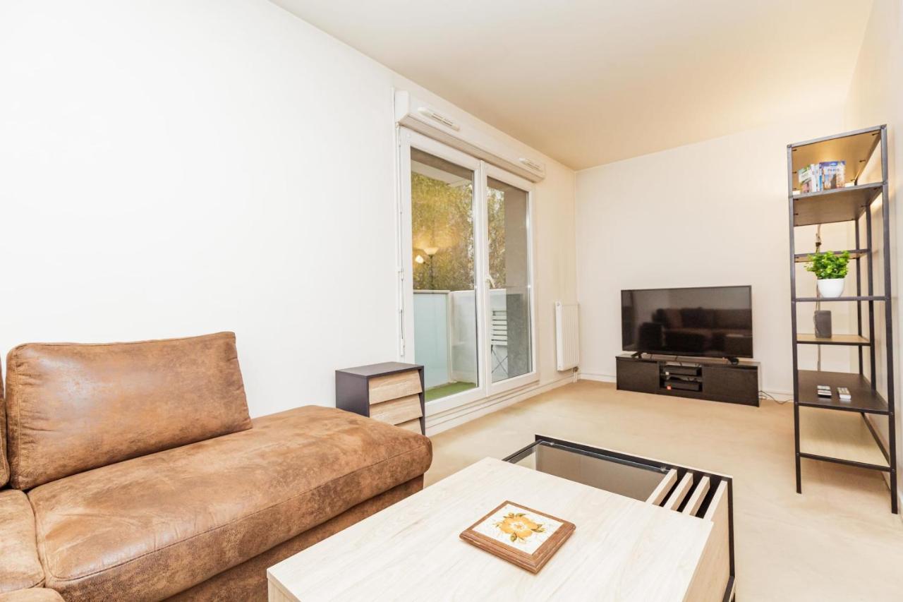 Bright 68 M2 Apartment Near The Stade De France Aubervilliers Exterior photo